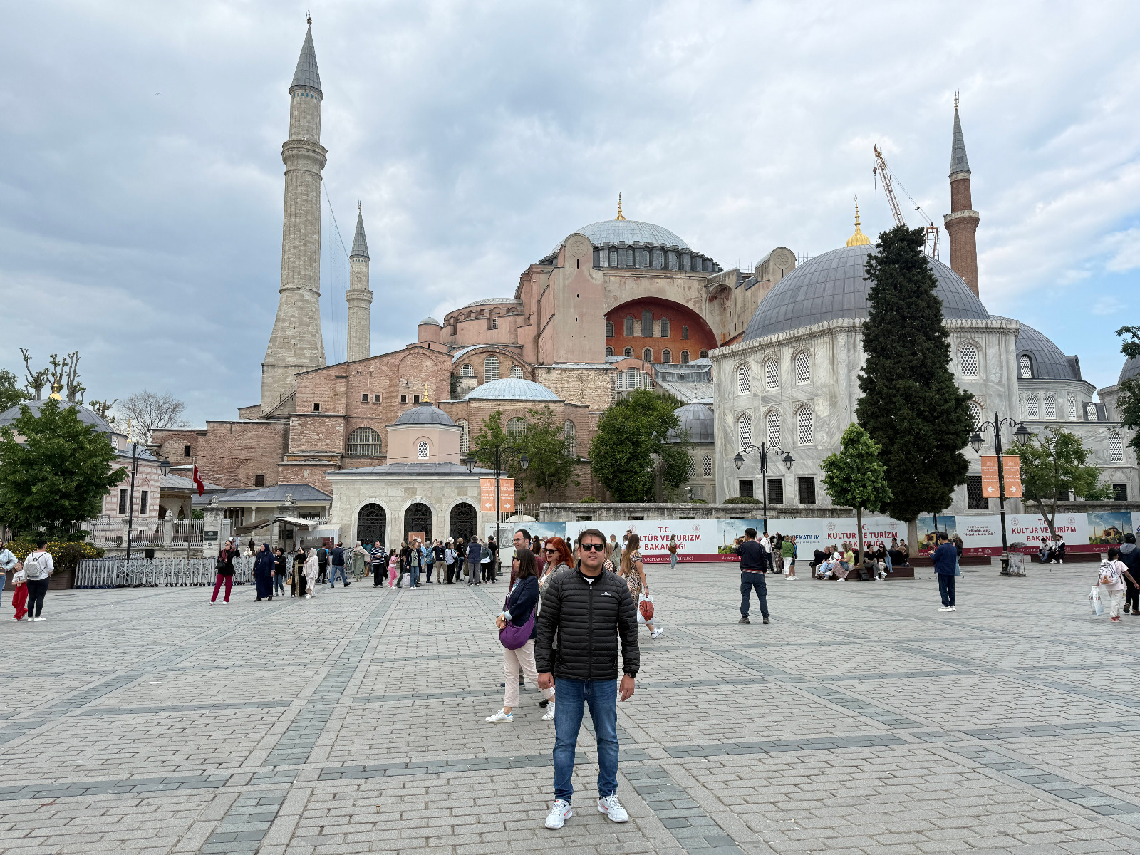 Image gallery marquee