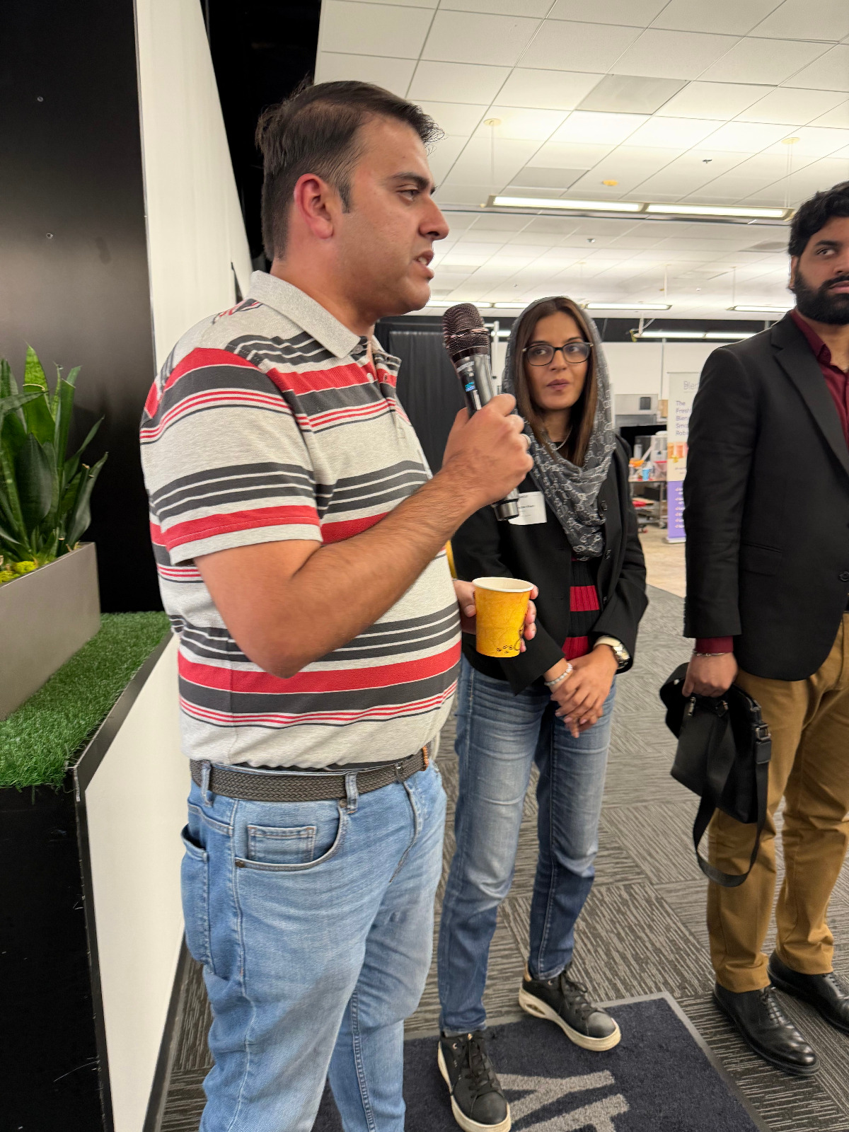 Image gallery marquee